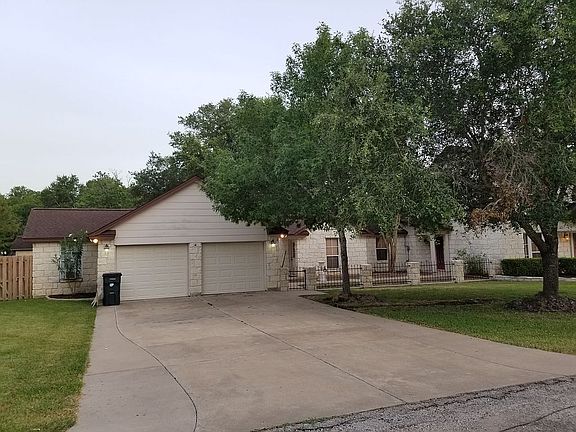 4th image of 2 Oak Ct