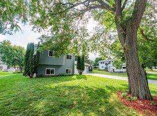 9055 Upper 81st St S, Cottage Grove, MN 55016