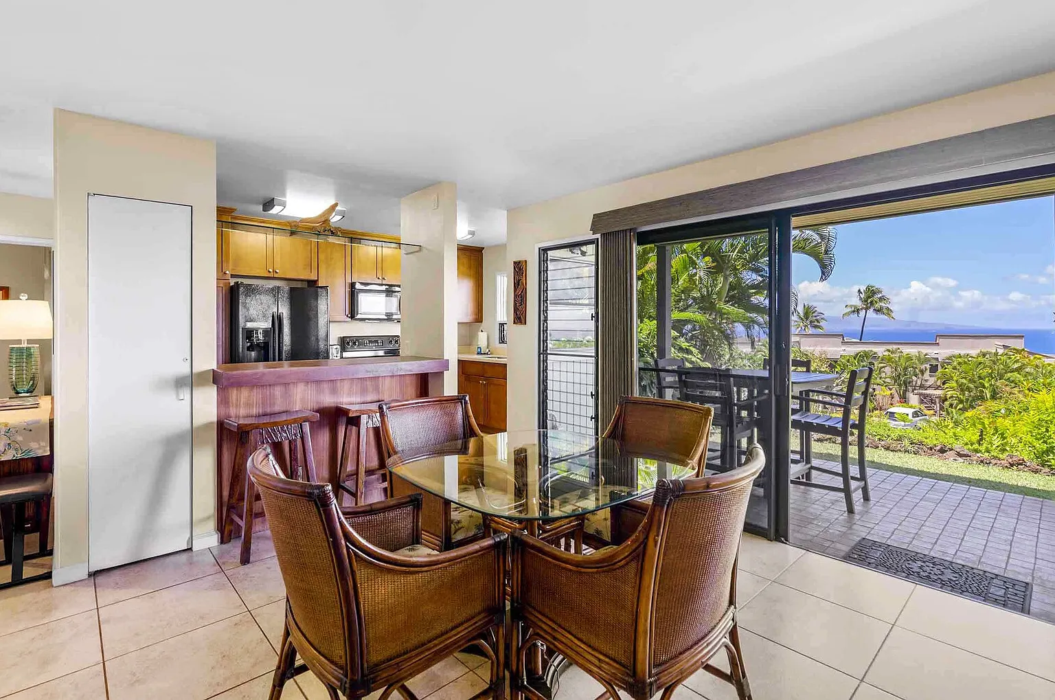 Experience Stunning Ocean Views at Wailea Ekolu 403, Spacious, Wi-Fi, — Photo 1