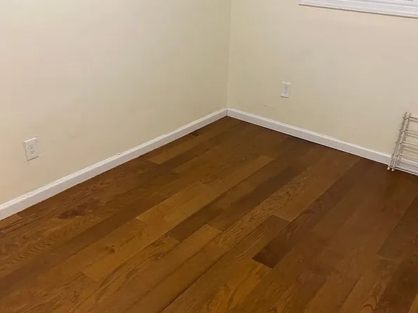 718 S 13th St, Newark, NJ 07103