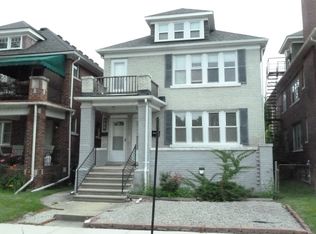 926 Nottingham Rd #2, Grosse Pointe, MI 48230