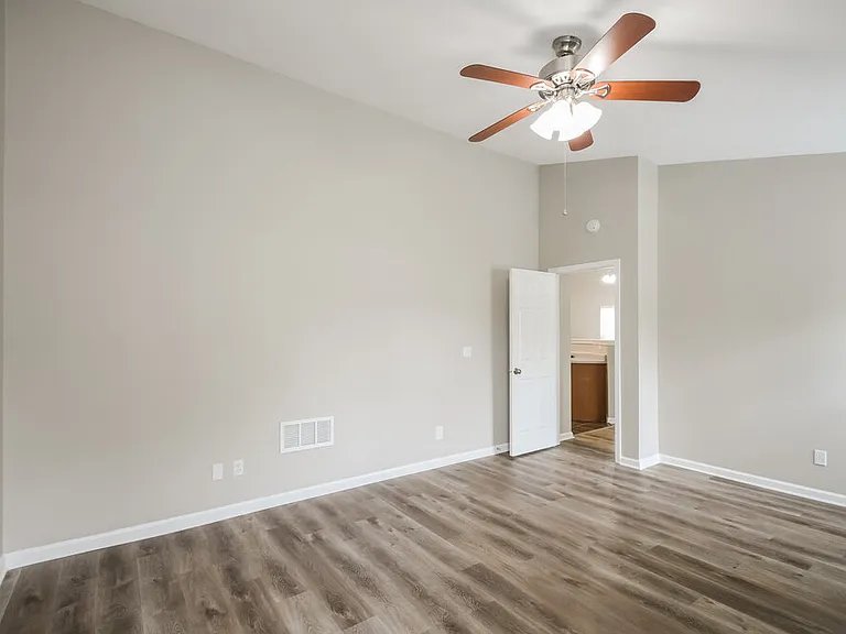 981 Ariel Way — Photo 9