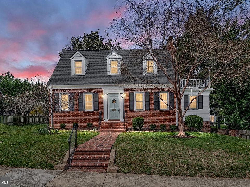 1st image of 909 Mortimer Ave