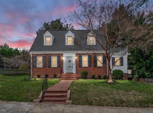909 Mortimer Ave, Fredericksburg, VA