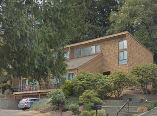 2054 S 233rd St, Des Moines, WA 98198