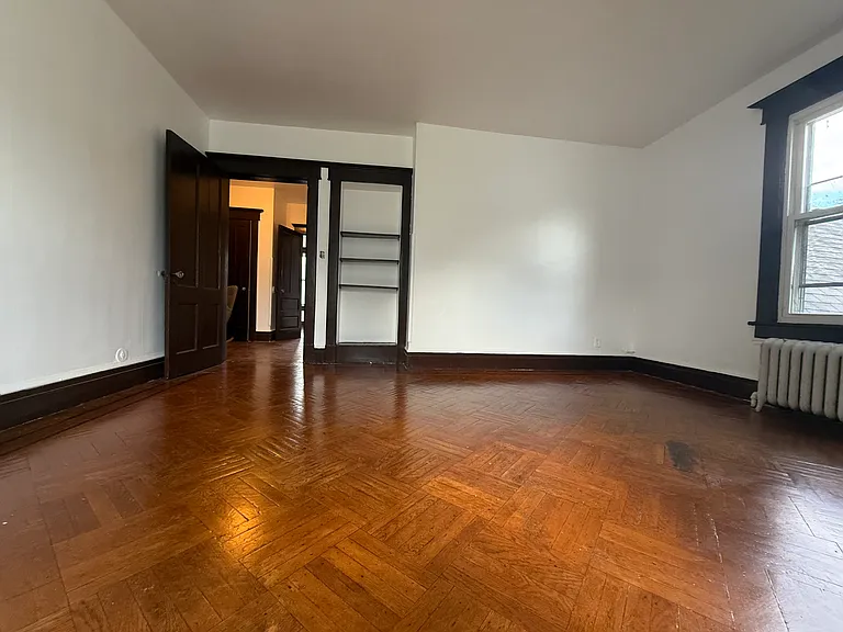 28 Center St #3 — Photo 3
