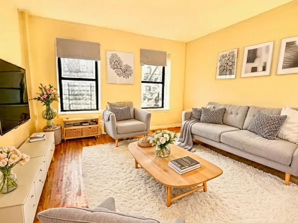 21 East 108th Street image 1 of 7