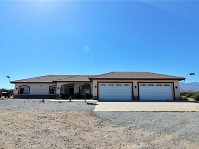 7445 Cedar St, Phelan, CA, 92371