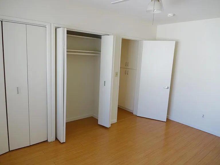 91 N Mar Vista Ave #9 — Photo 14