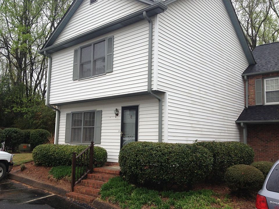 1st image of 501 Summer Woods Dr