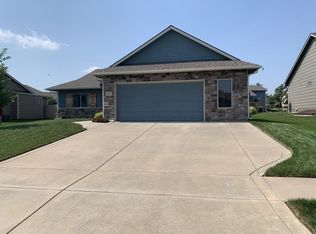 1225 N Beau Jardin St, Derby, KS 67037