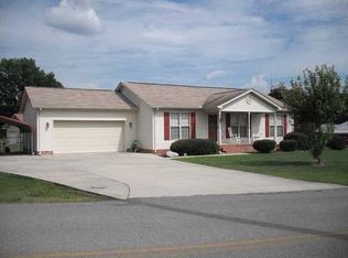 209 Igou Ferry Rd, Soddy Daisy, TN 37379