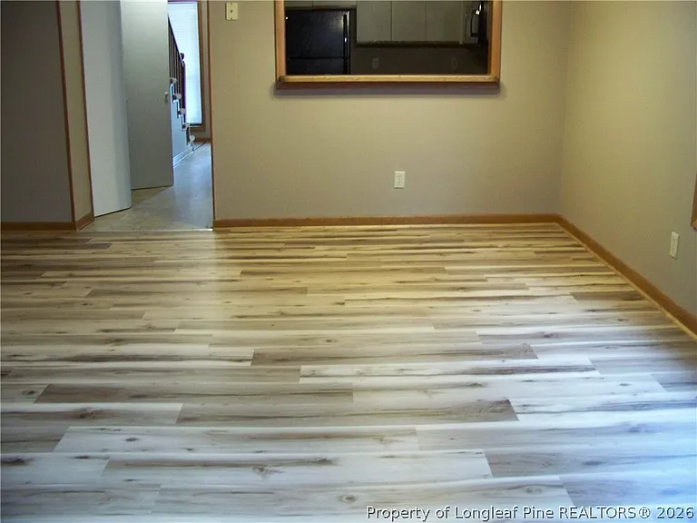 1198 Windham Ct — Photo 4