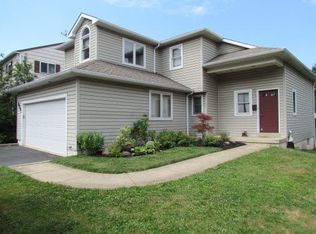 2903 Gohn Dr, Willow Grove, PA 19090