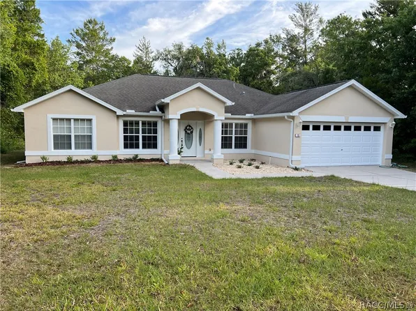 15 Mimosa Ct E, Homosassa, FL 34446