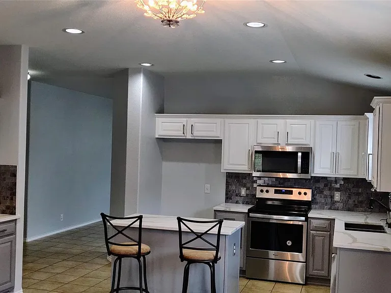 309 Riverine Way — Photo 9