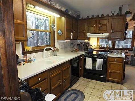 4th image of 436 Churchill Dr