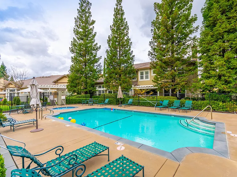 9925 Villa Granito Ln — Photo 29