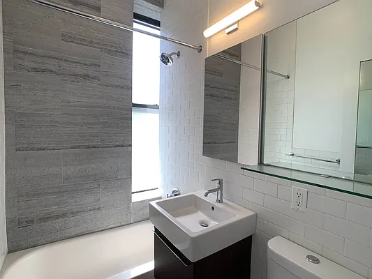 Rented by Tourma Realty LLC | media 29