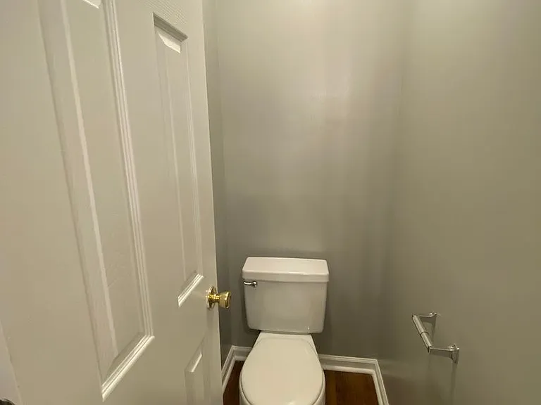 3928 Laurelbrook Dr — Photo 5
