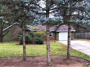 3125 Dean Rd, Lambertville, MI 48144