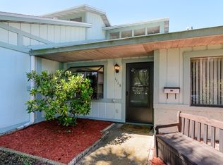 1115 Somerset Cir S, Dunedin, FL 34698