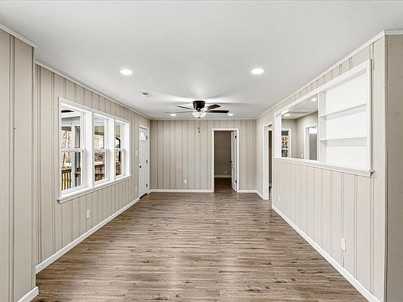 3rd image of 1871 Ruritan Rd