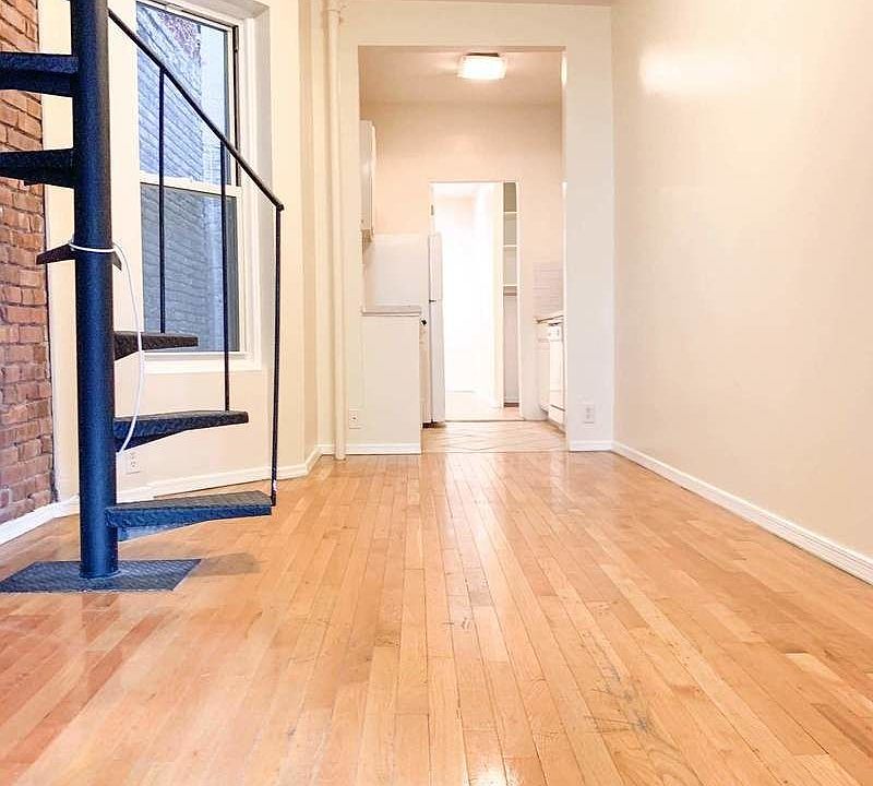 1st image of 251 W 18th St APT 4W