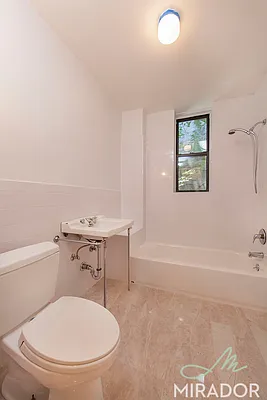 Rented by Mirador Real Estate | media 8