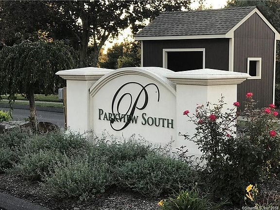 2nd image of 706 Summer Hill Dr