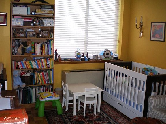 4th image of 250 E 40th St APT 23B