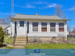 213 W Gardner St, Elwood, IL 60421