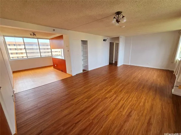 3033 Ala Ilima St APT 1001, Honolulu, HI 96818
