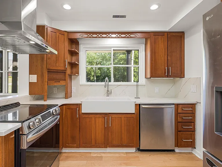 6096 Darramoor Rd — Photo 13