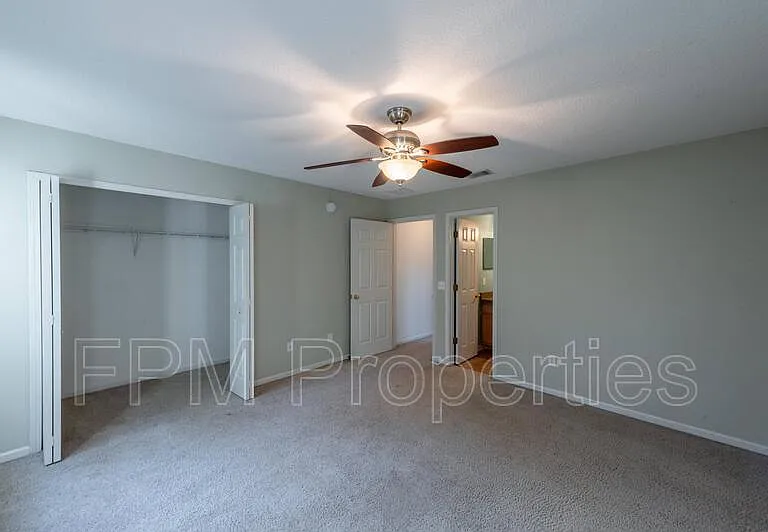 807 Scrub Jay Dr — Photo 22