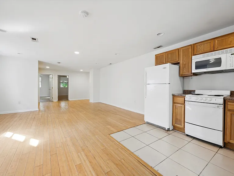 1708 N 18th St #2 — Photo 13