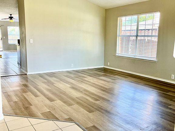5th image of 2420 Eagle Mountain Dr