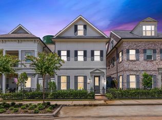 246 Green Blvd, Conroe, TX 77384