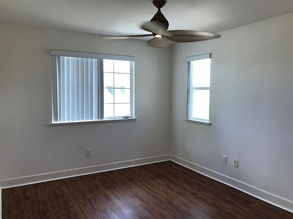 3rd image of 92-1514 Aliinui Dr #1507