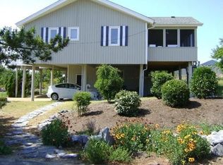 2960 Sandpiper Rd, Virginia Beach, VA 23456