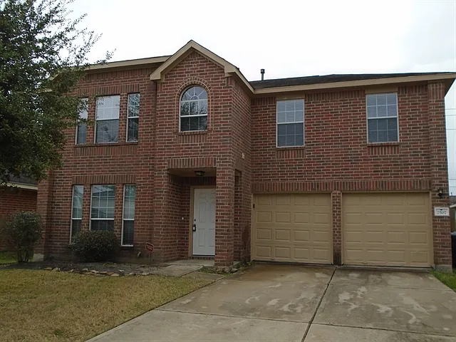 2507 Feather Green Trl — Photo 1