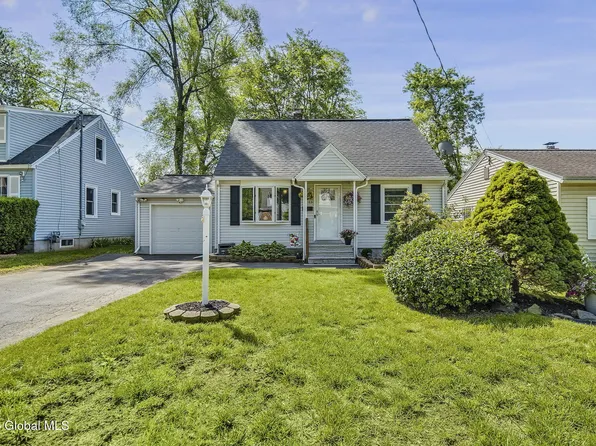 13 Fuller Terrace, Colonie, NY 12205