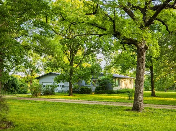 302 N Dane Ave, Williamsburg, KS 66095
