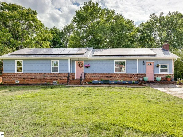 5 Riverwood Ct, Greenville, SC 29617