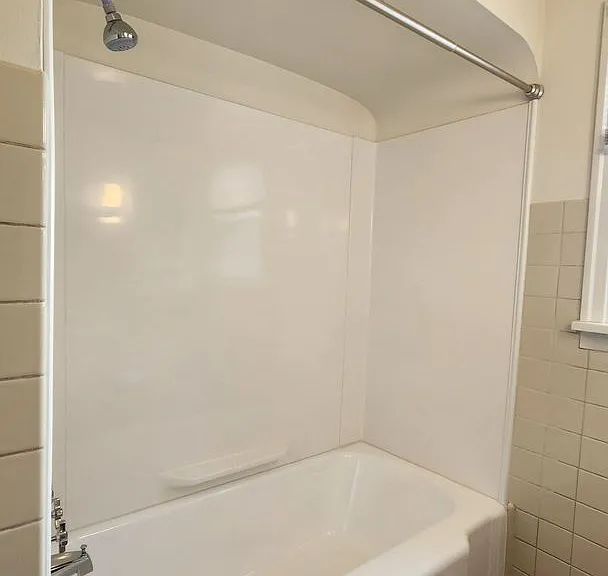540 Beverly Ave — Photo 12
