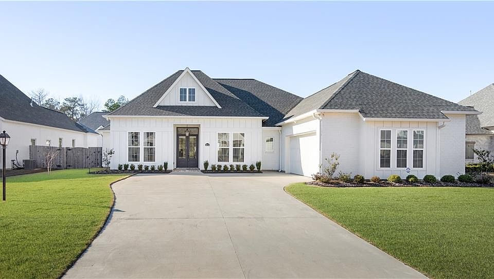 1st image of 20143 Brentwood Dr