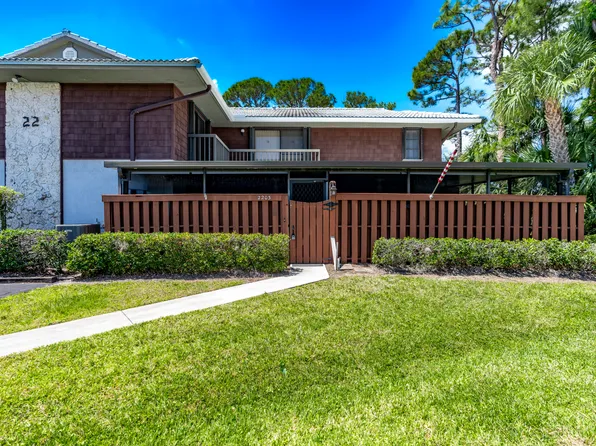 2203 SE Round Table Drive #C, Port St Lucie, FL 34952