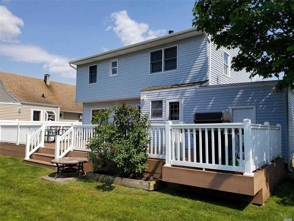 2nd image of 107 Evans Ave