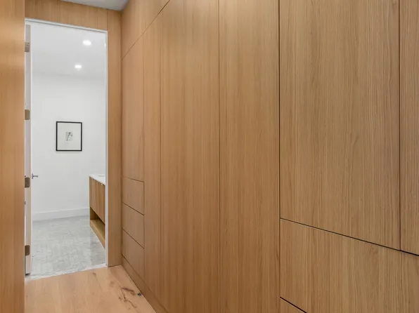 22 Saint John's Place image 6 of 11