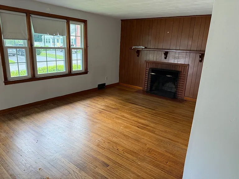 94 Bayne St #94 — Photo 4